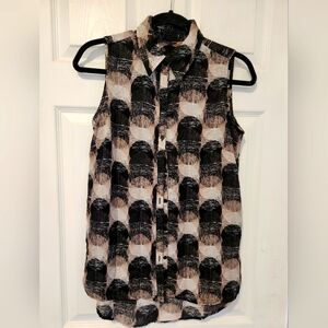 Sleeveless Black and White Women's Top